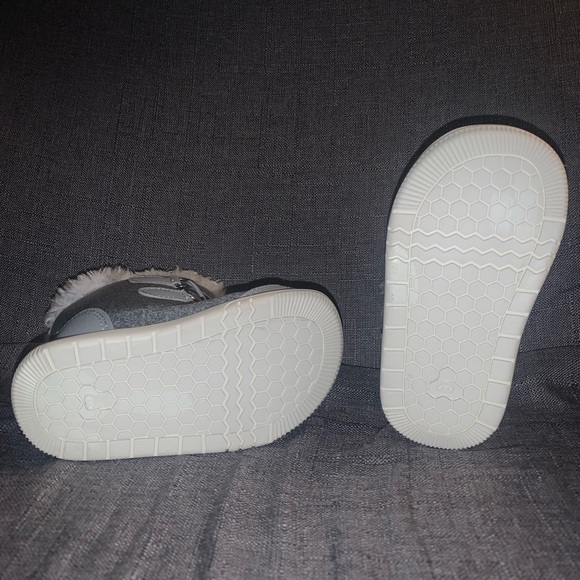 Toddler snow boots size 3 - Picture 3 of 3